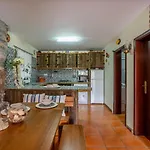 Do Monte No Porto Moniz By Homie