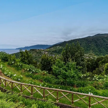 Do Monte No By Homie Vakantiehuis Levada Grande