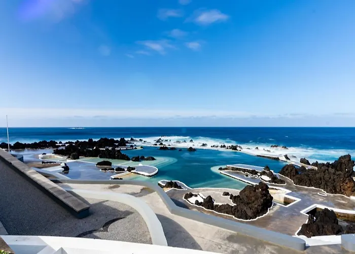 Do Monte No Porto Moniz By Homie Levada Grande