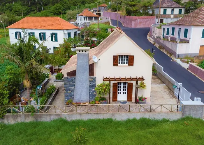 Dom wakacyjny Do Monte No Porto Moniz By Homie